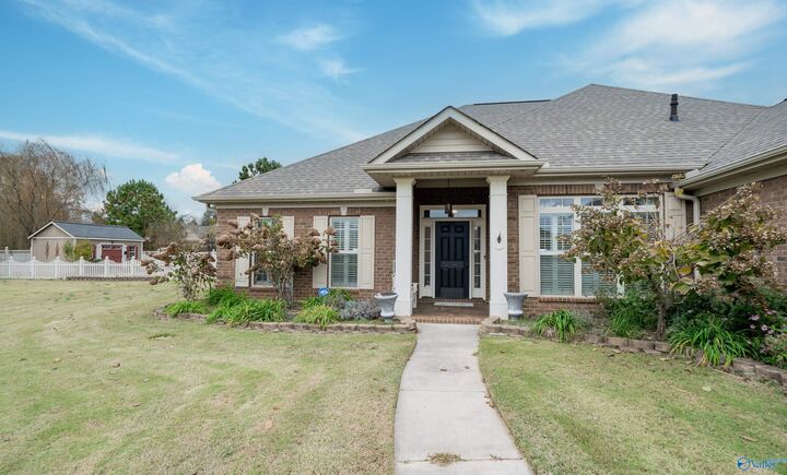 Property Photo:  107 Eden Lane  AL 35811 