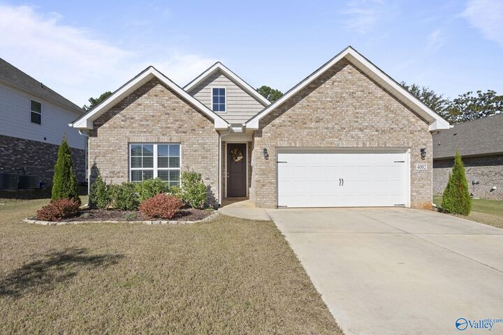 Property Photo:  4002 Rockland Circle  AL 35763 