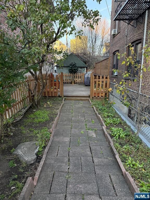 Property Photo:  22 73rd Street 16  NJ 07047 
