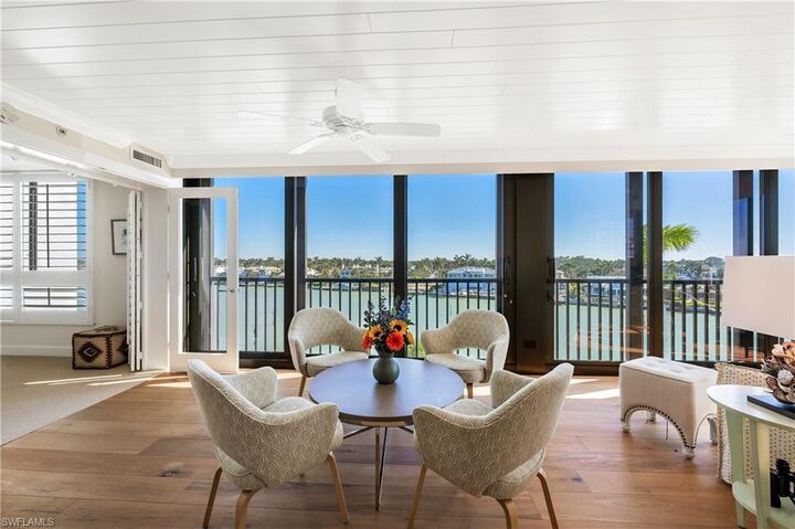 Property Photo: 2400 Gulf Shore Blvd N 501 FL 34103