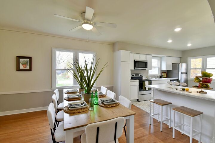 Property Photo: 716 Maple Street MN 56308