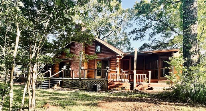 Property Photo: 101 Private Road 5568 TX 75410