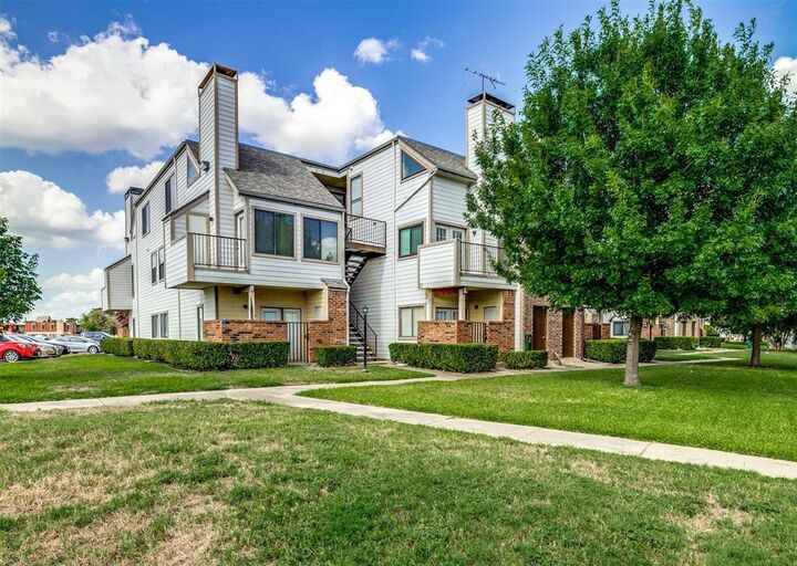 Property Photo:  3129 Sondra Drive 104  TX 76107 