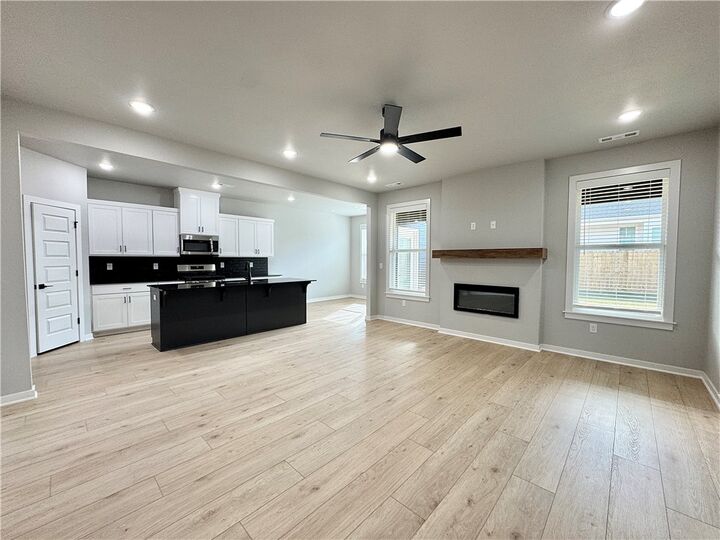 Property Photo:  5909 SW Chiefs Avenue  AR 72713 