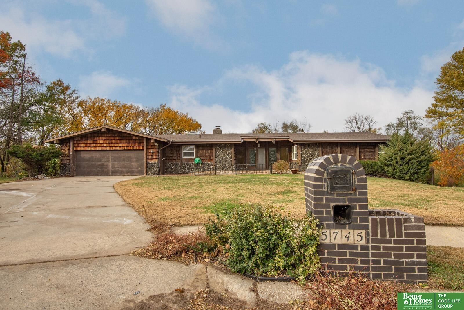 Property Photo: 5745 Tucker Circle NE 68152