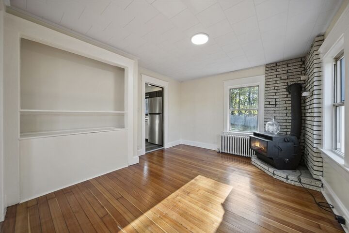 Property Photo: 35 Thissell Ave MA 01826