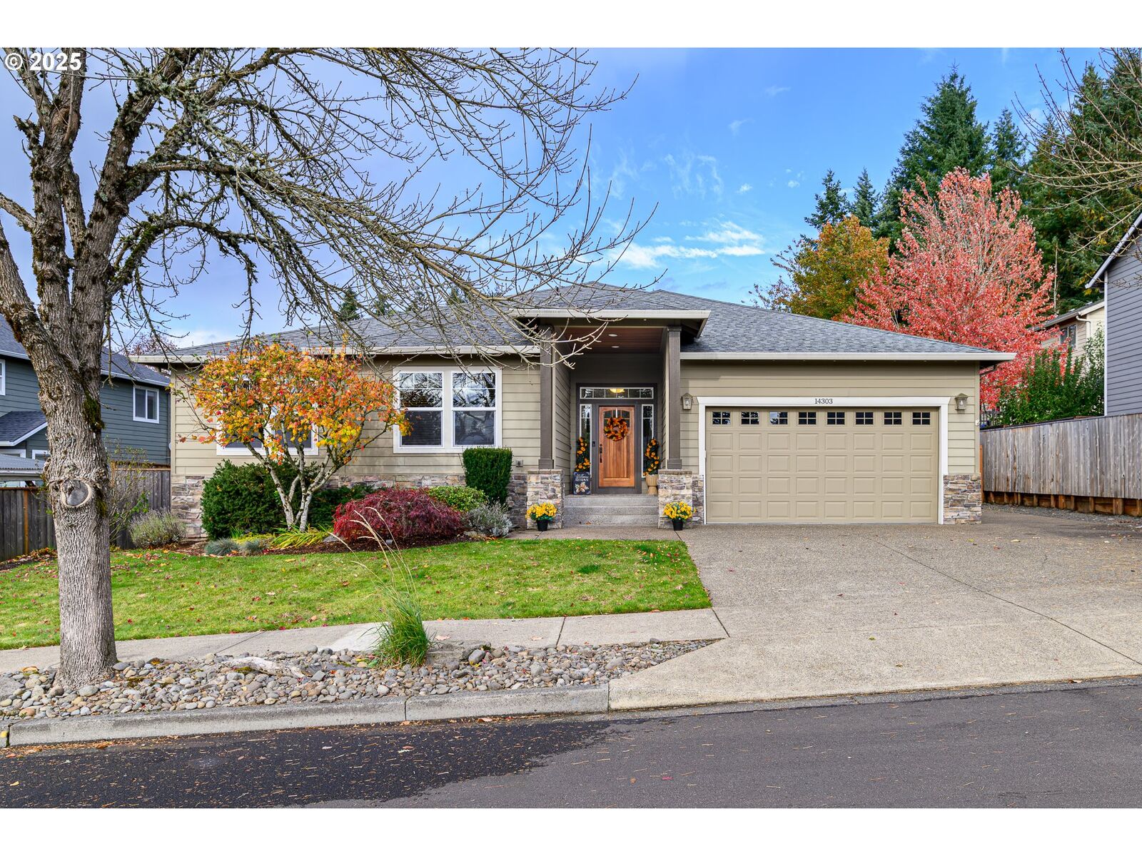 Property Photo:  14303 Bonn St  OR 97045 