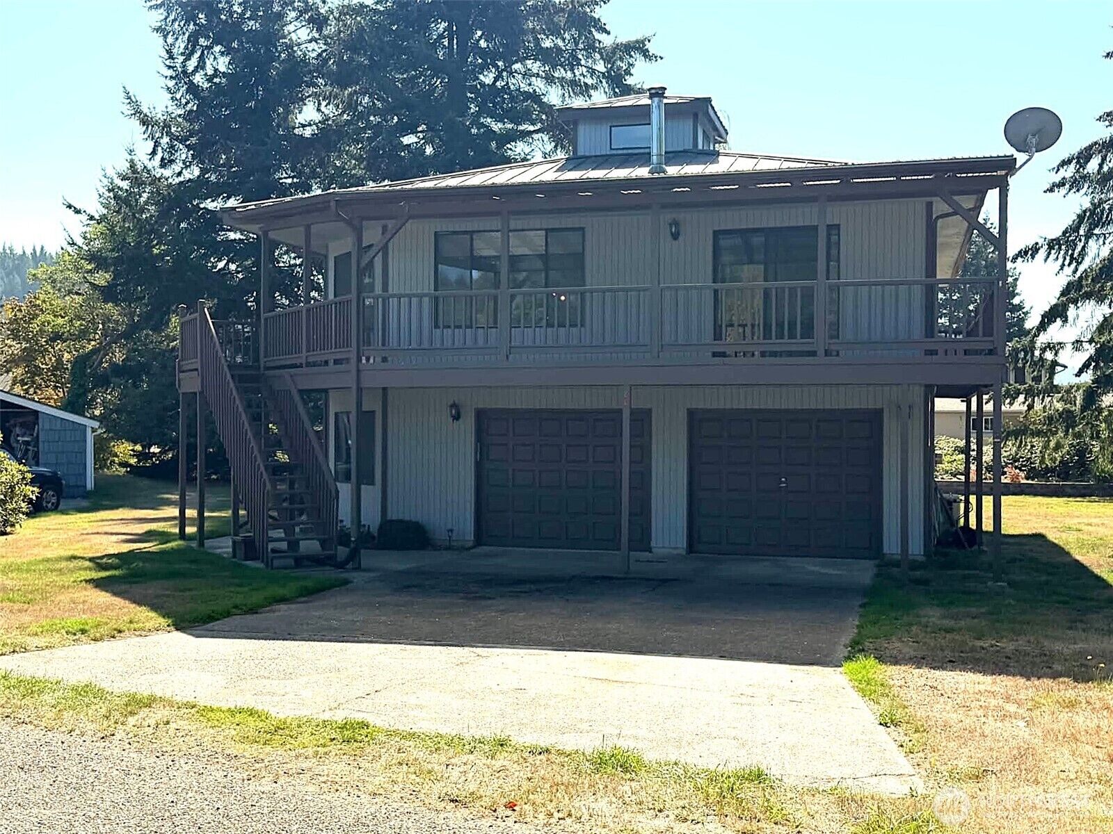 Property Photo:  80 NE Brook Place  WA 98588 