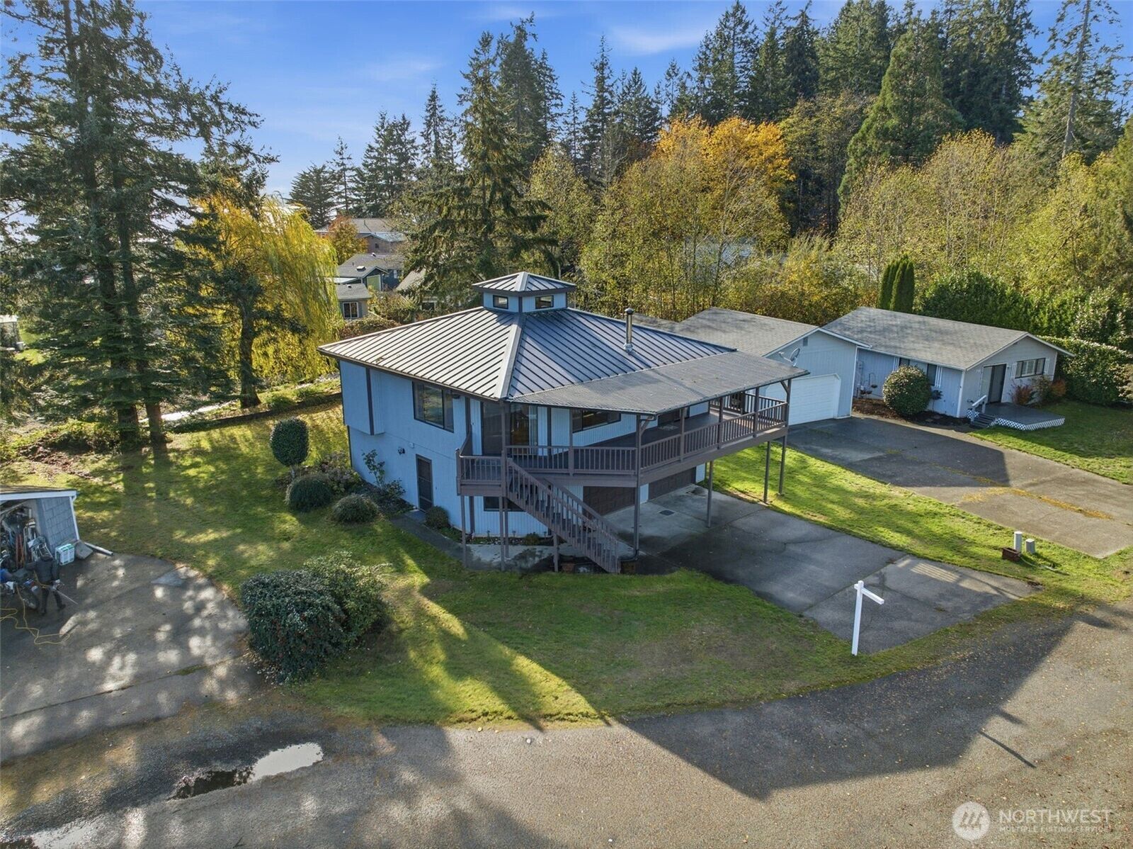 Property Photo: 80 NE Brook Place WA 98588