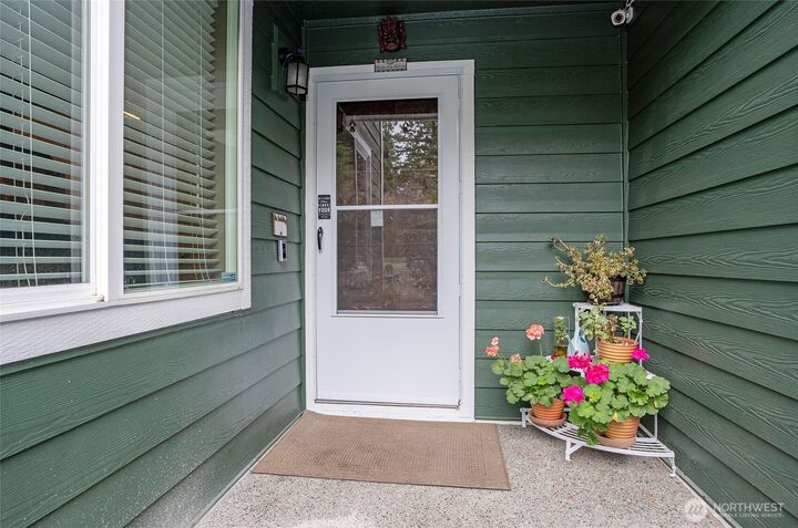 Property Photo: 7332 178th Street Ct E WA 98375