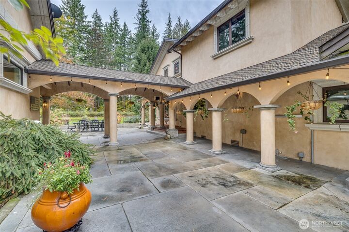 Property Photo:  7014  171st Avenue SE  WA 98290 