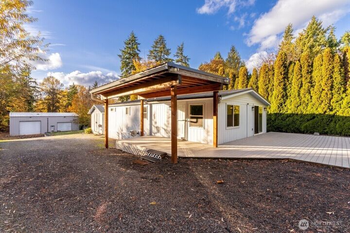Property Photo: 33721 53rd Avenue S WA 98001