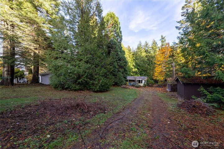 Property Photo: 921 S Margie Ann Drive WA 98282