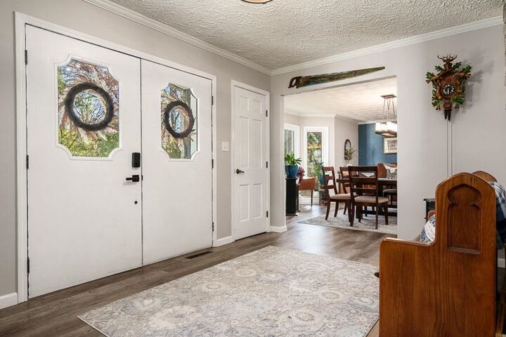 Property Photo: 11948 Southgate Road IL 61073