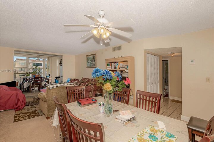 Property Photo: 2850 Somerset Dr 308L FL 33311