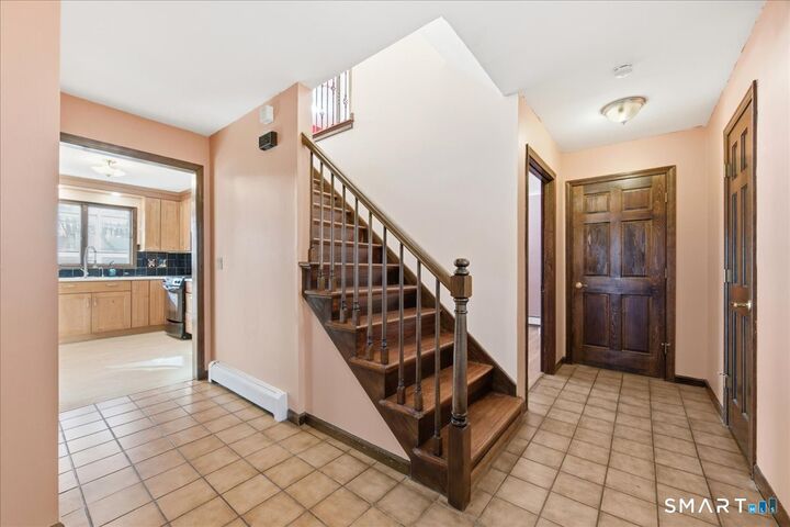 Property Photo: 17 Inchcliffe Drive CT 06335