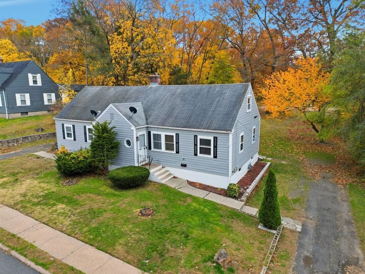 Property Photo:  80 Hemlock Street  CT 06040 