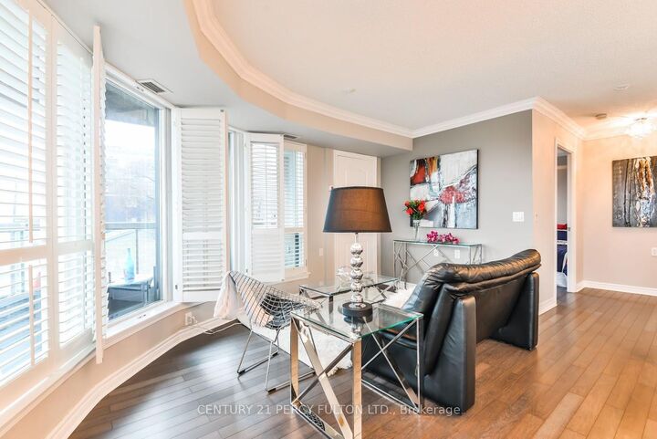 Property Photo: 1030 Sheppard Avenue W 212 ON M3H 6C1