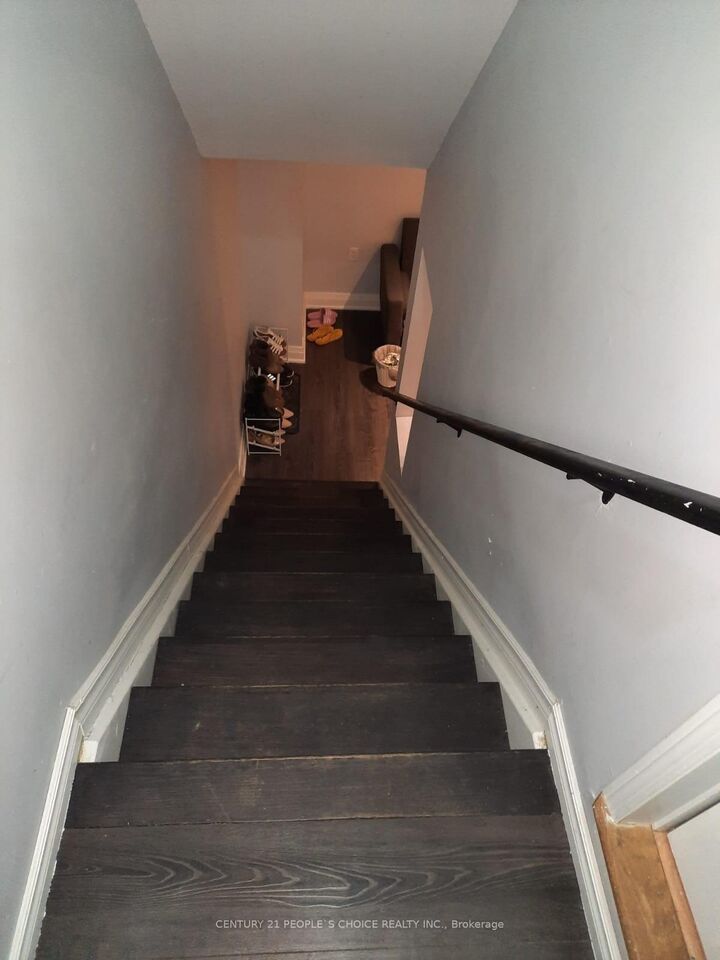 Photo de la propriété: 3210 Carabella Way Bsmt ON L5M 6S6