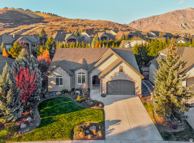 Property Photo: 2209 E Viscaya Dr UT 84020