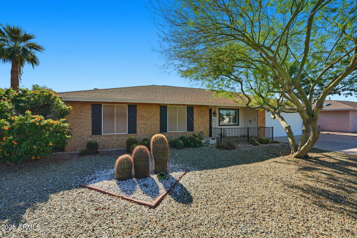 Property Photo: 9201 W Long Hills Drive AZ 85351