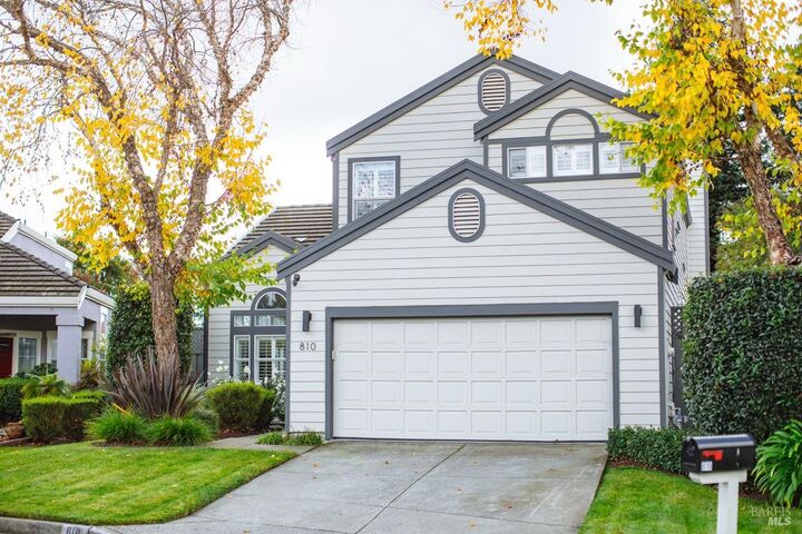 810 Wine Court  Petaluma CA 94954 photo