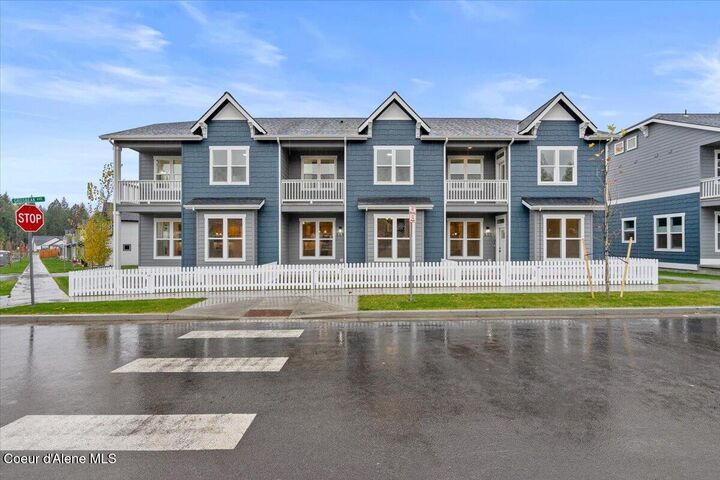 343 E Grosbeak Ave  Hayden ID 83835 photo