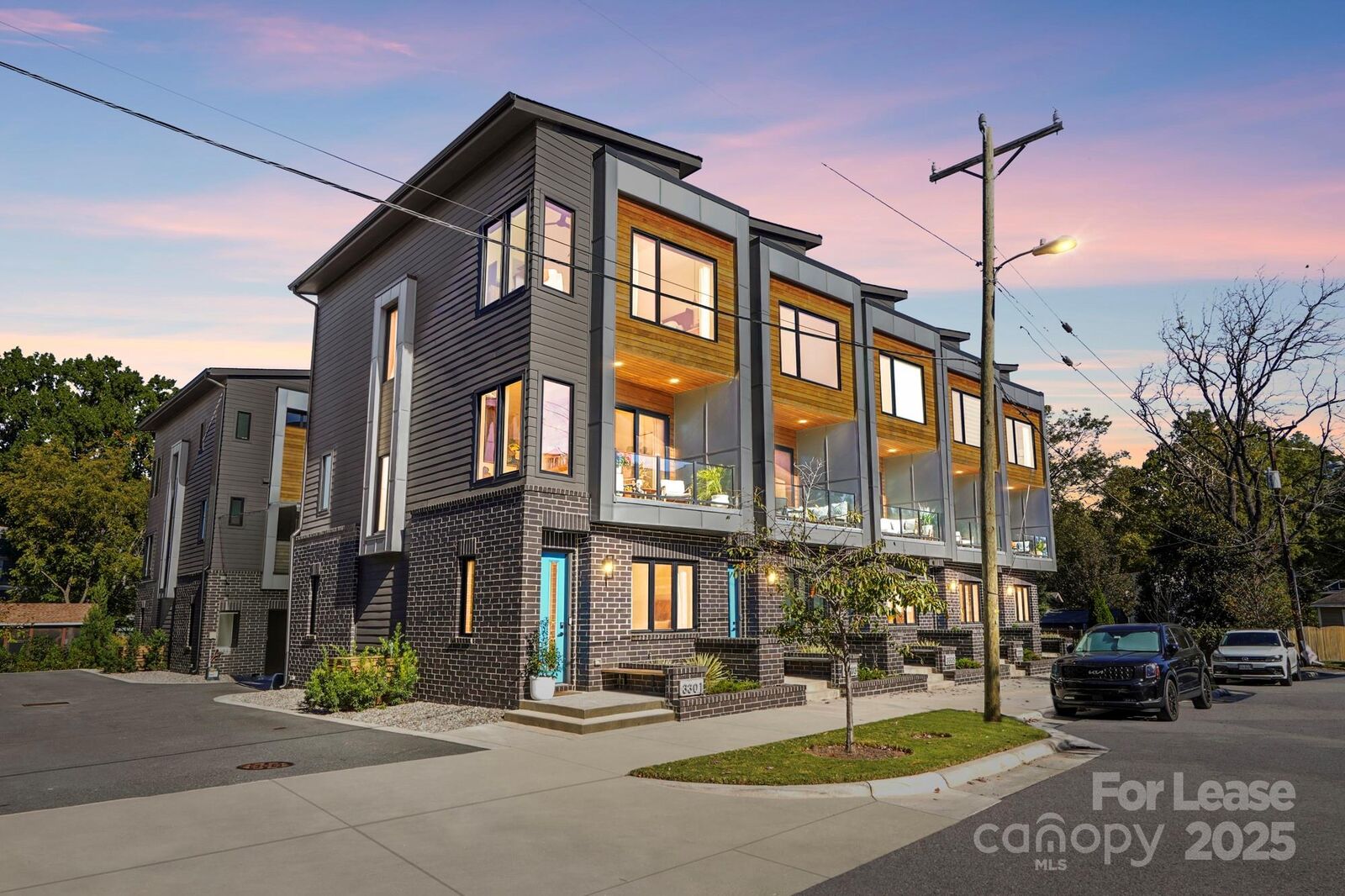 Property Photo: 3301 Spencer Street NC 28205