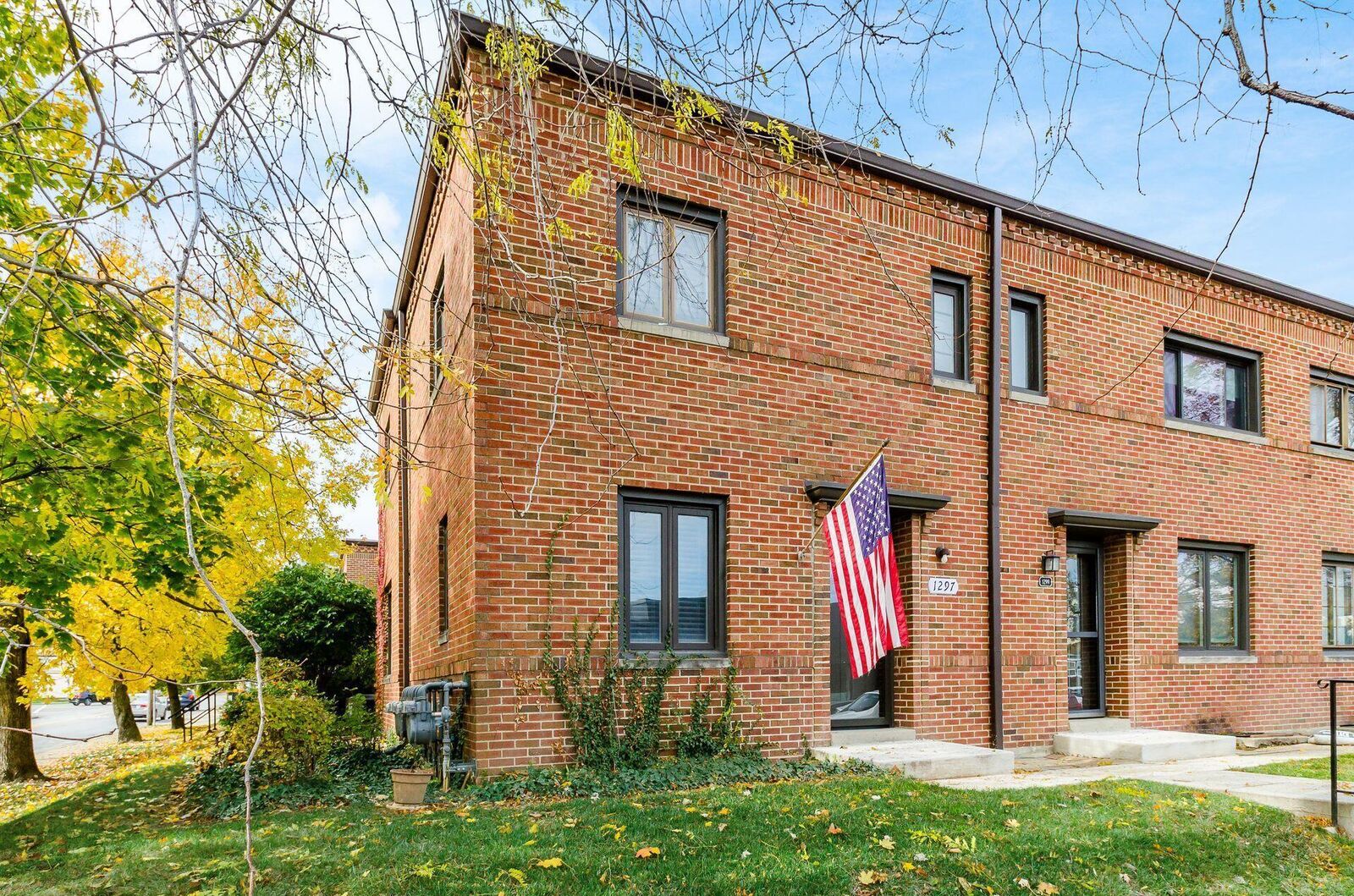 Property Photo:  1297 Doten Avenue  OH 43212 