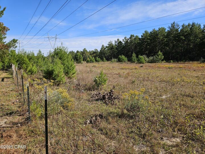Property Photo: 00 Delaware Drive FL 32433
