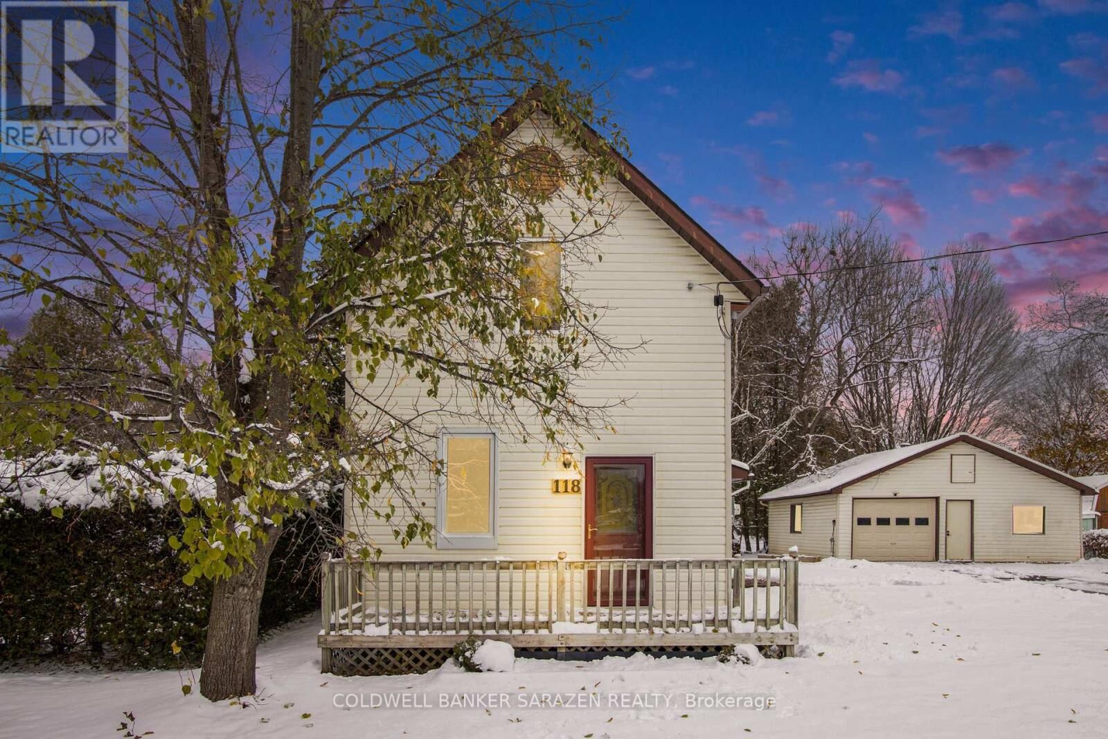 Property Photo:  118 Tyndal Street  ON K7S 3G7 