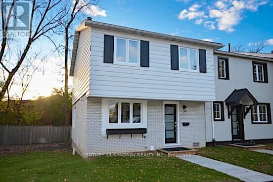 Photo de la propriété: 660 Hochelaga Street 34 ON K1K 2E9