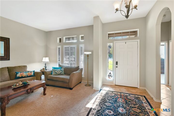 Property Photo: 435 Timber Holw TX 78132