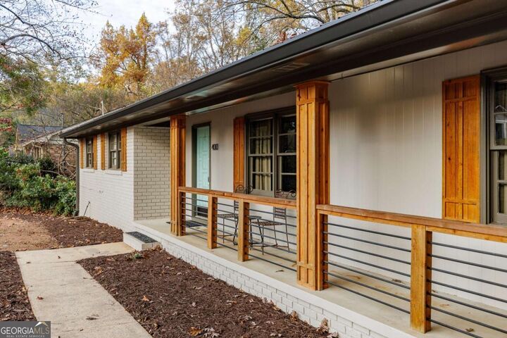 Property Photo: 400 Greencrest Drive GA 30605