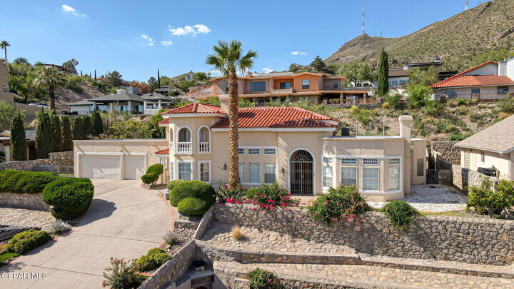 Property Photo: 1511 Camino Alto Road TX 79902