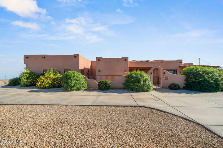 Property Photo: 3720 Amberjack Bay AZ 86406