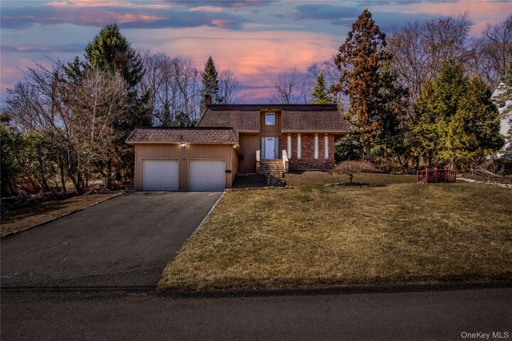 79 Tennyson Drive  Nanuet NY 10954 photo