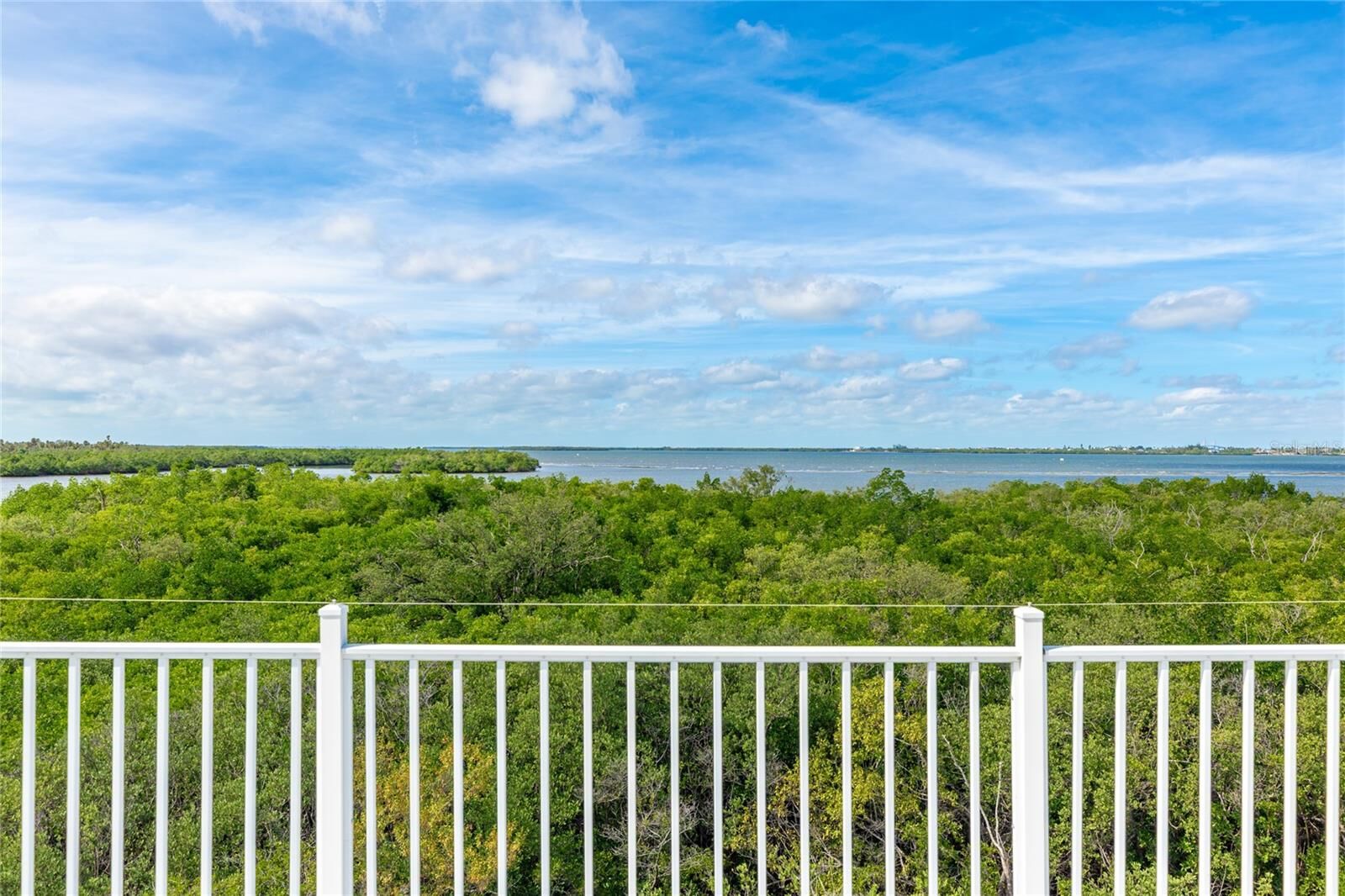 Property Photo:  707 40th Street W  FL 34221 