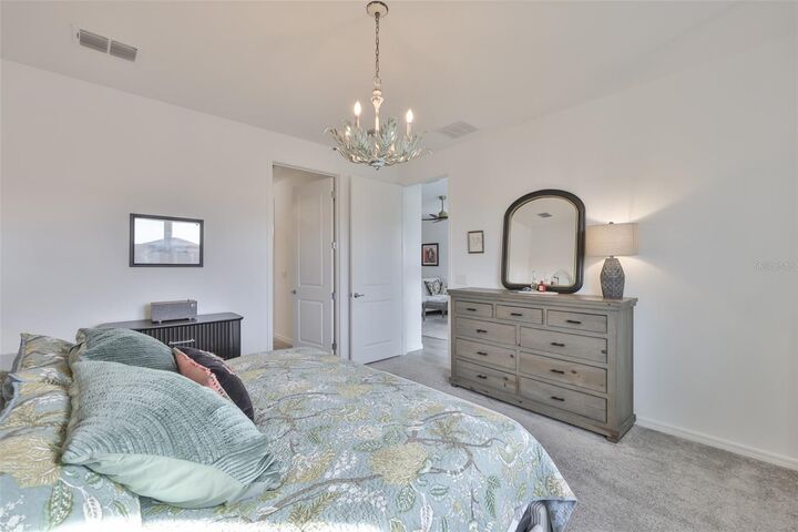 Property Photo: 9421 Shorebird Court FL 34219