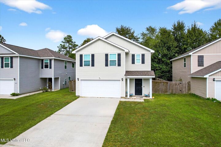 Property Photo: 2117 Toulouse Street MS 39564