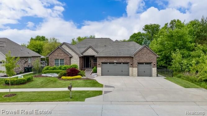 423 Verona Drive  Rochester Hills MI 48307 5204 photo
