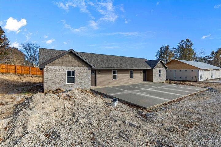 Property Photo: 231 Cedar Circle A &Amp B MO 63755