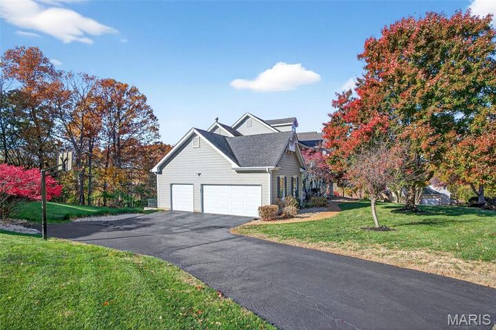 Property Photo: 17644 Myrtlewood Drive MO 63005