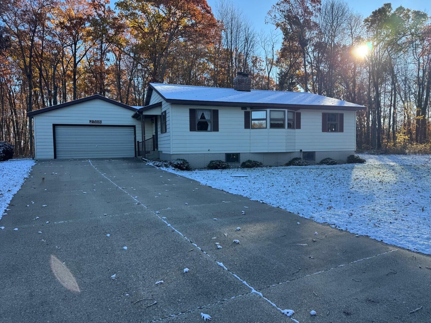 Property Photo:  2512 S Sportsman Drive  MI 49349 