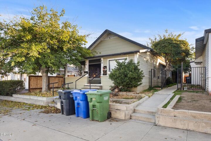 Property Photo:  305 North Street Street  CA 93268 