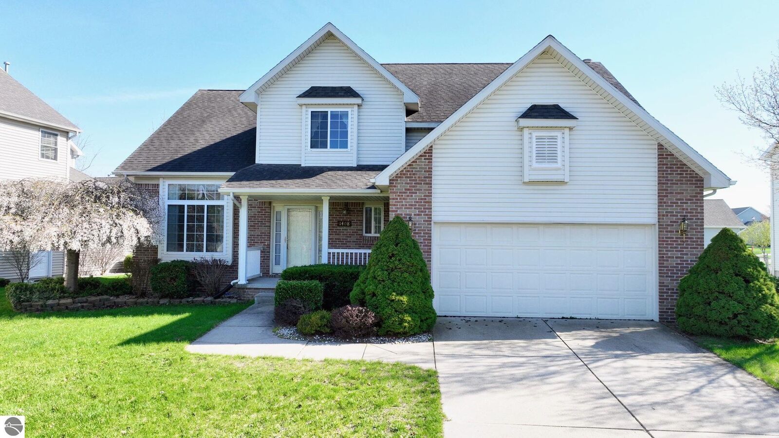 Property Photo:  1408 Abbey Lane  MI 48858 