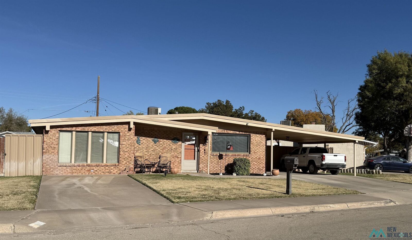 Property Photo:  1706 S Seventeenth Street  NM 88210 