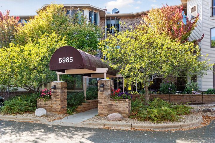 Property Photo:  5985 Rowland Road 206  MN 55343 