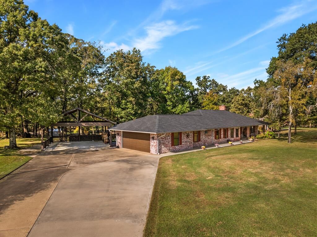 Property Photo: 78 County Road 2137 TX 75686