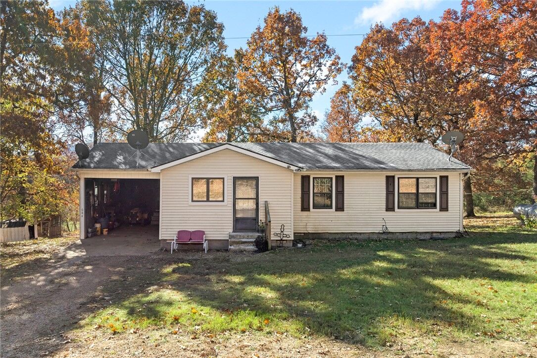 Property Photo:  684 Cr 9204  AR 72611 